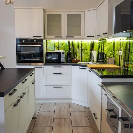 Apartment Bloom Gomzi *